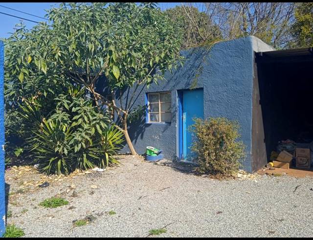 3 BEDROOM HOUSE FOR SALE IN WESTDENE